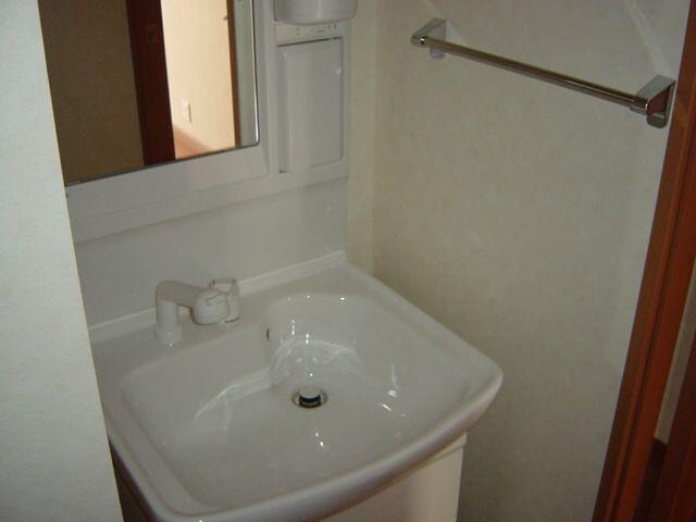 物件内観写真6　(洗面)