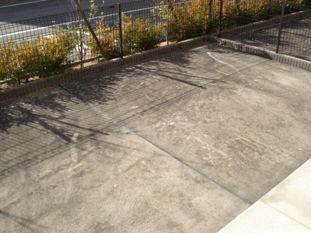 物件内観写真10　(庭)