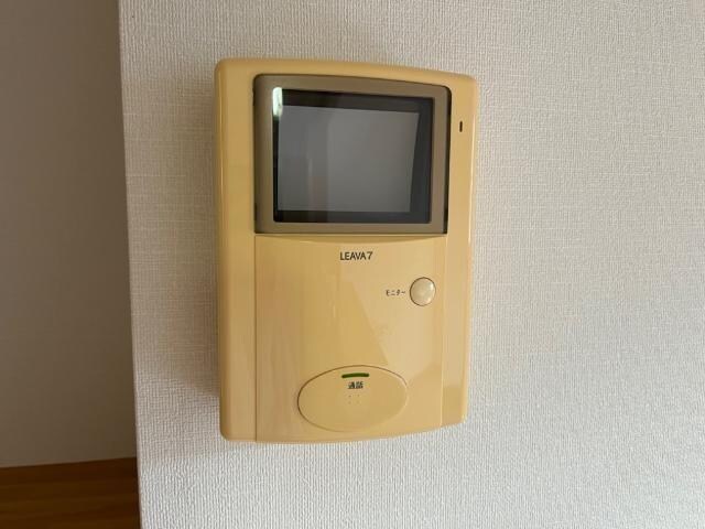 物件内観写真10　(カメラ付インターホン)