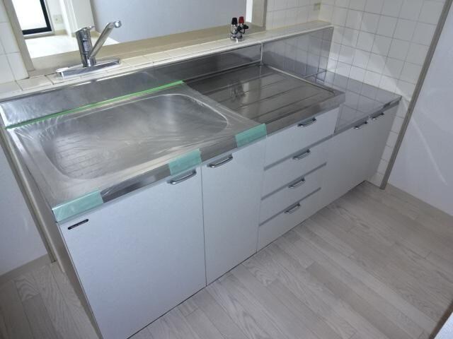 物件内観写真4　(キッチン)