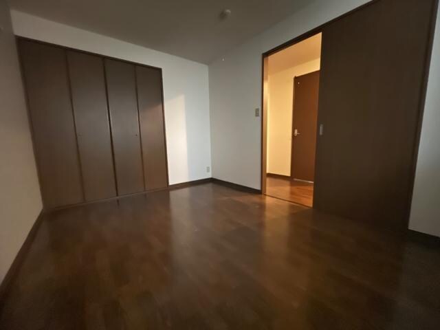 物件内観写真5　(洋室)