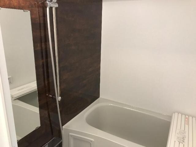 物件内観写真6　(ユニットバス)