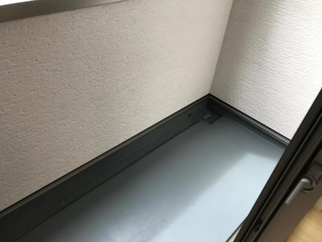 物件内観写真10　(ベランダ)
