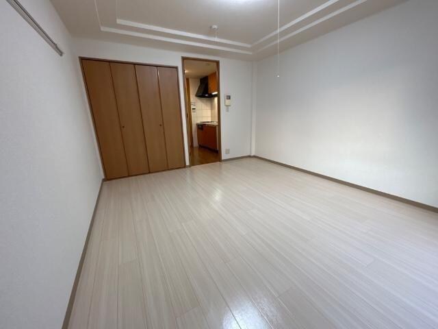 物件内観写真5　(洋室)