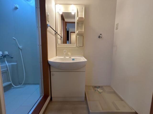 物件内観写真9　(洗面)