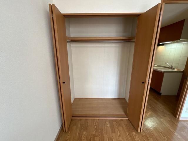 物件内観写真10　(クローゼット)