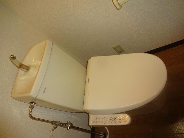 物件内観写真5　(トイレ)