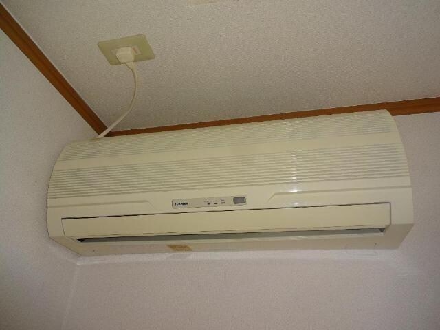 物件内観写真11　(エアコン)