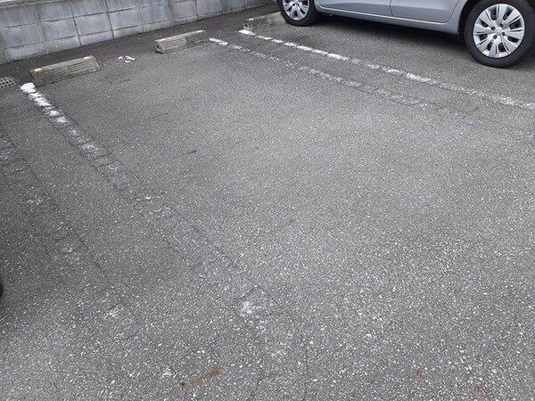 駐車場・駐輪場