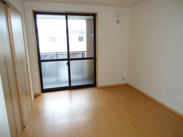 物件内観写真12　(洋室)