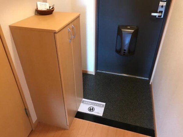 玄関周り(玄関)