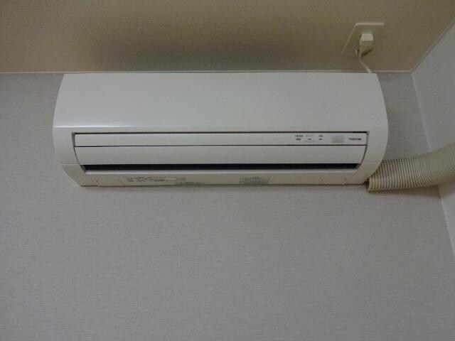物件内観写真11　(エアコン)