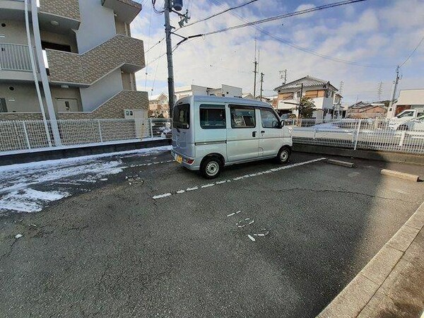 駐車場・駐輪場