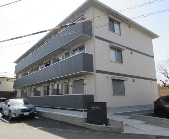 アンプルールＫの物件外観写真