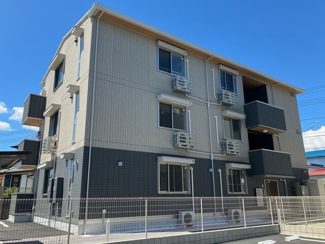 Ｐｒｉｍａｖｅｒａの物件外観写真