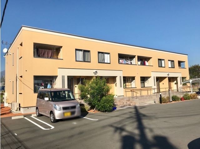 ラビィーニア