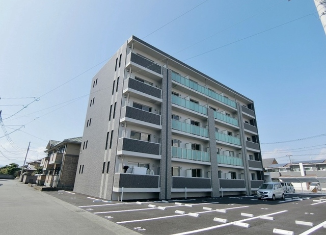 ヴィガラス川成新町