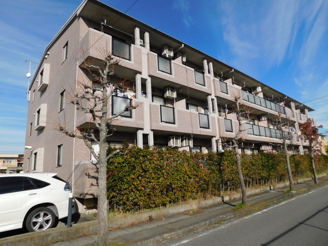 サンパークハイツ　沼北　Ｅ