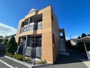 パインツリー外観写真
