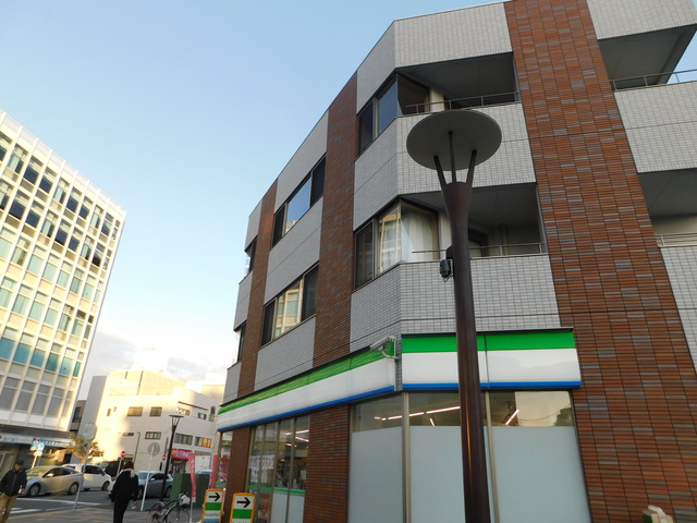 アマネ　ウエスト