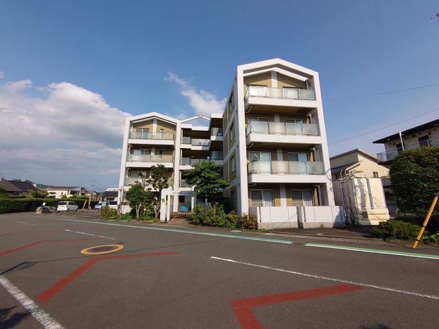 パミール香貫