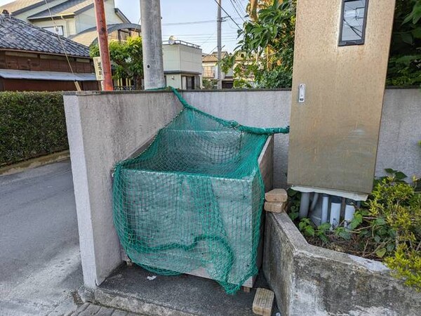 敷地内/建物