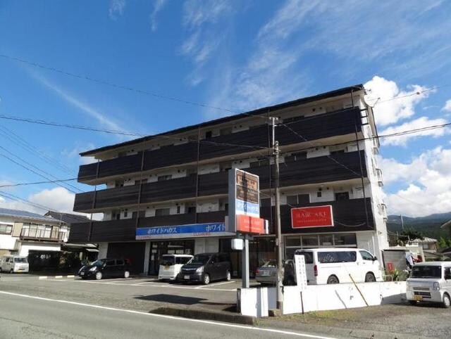 アビタシオン富士岡の物件外観写真