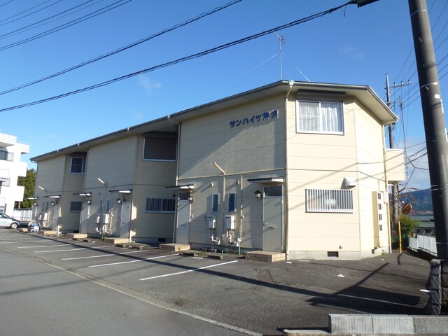 サンハイツ芹沢の物件外観写真