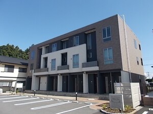 ヤハタフジ外観写真