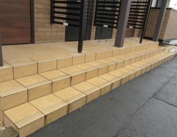 敷地内/建物