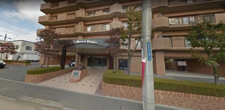 ライオンズマンション内丸外観写真