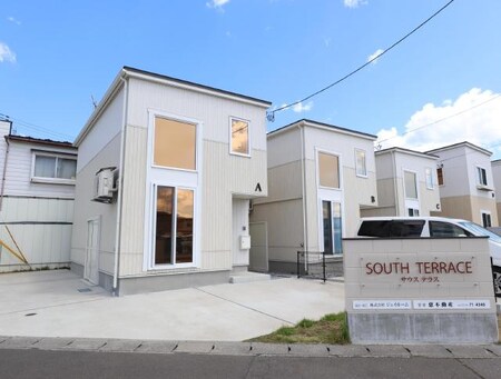 SOUTH TERRACE A外観写真