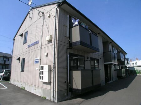 HARMONIA外観写真