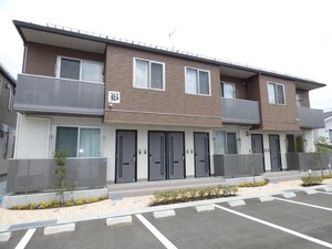 [シャーメゾン]シャーメゾングランドガーデン B外観写真