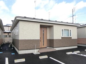 グリーンピア E外観写真