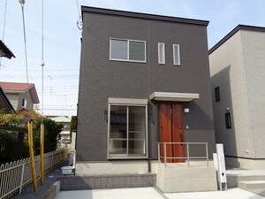 YOUCUBE KARIYA W棟外観写真