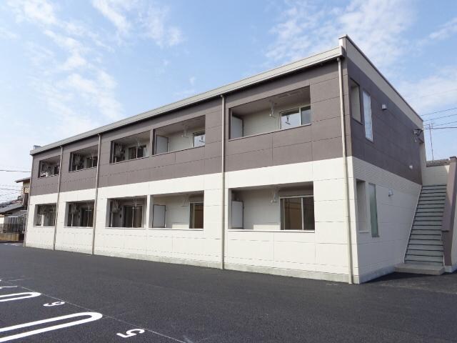 物件外観写真1　(外観写真（昼）)