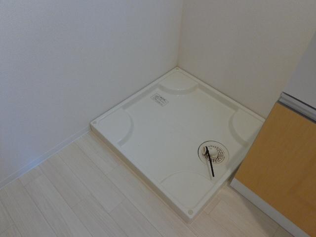 物件内観写真22　(洗濯機置場)