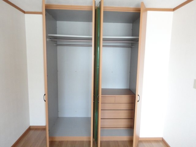物件内観写真14　(収納)