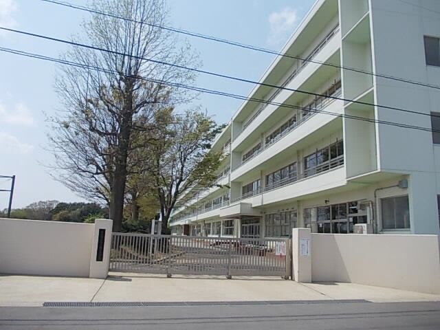 物件内観写真20　(牛久第三中学校まで950m)