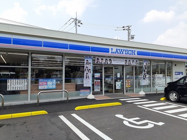 物件内観写真17　(ローソン牛久田宮町店まで500m)