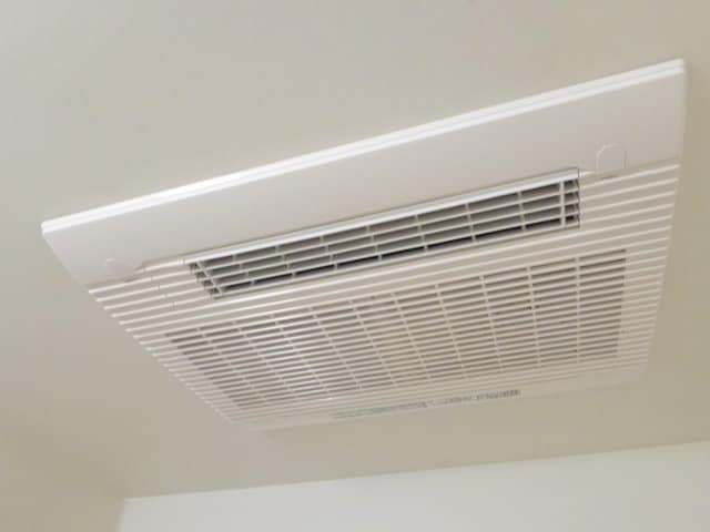 物件内観写真15　(浴室乾燥機)