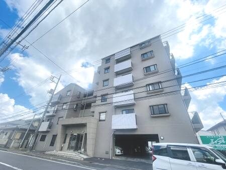 シャルマン千束外観写真