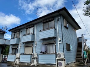 コーポキャロルD棟外観写真
