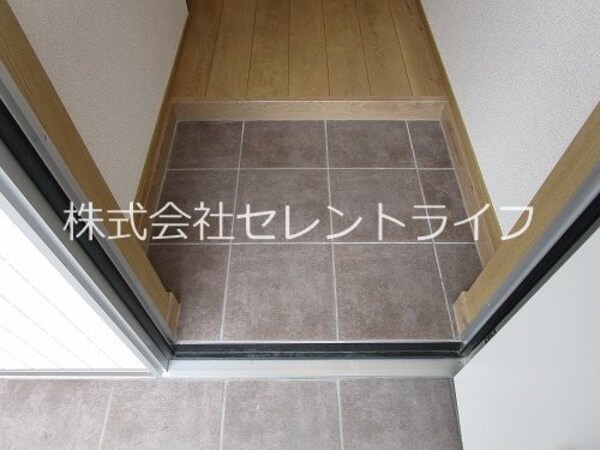 玄関(玄関内部)