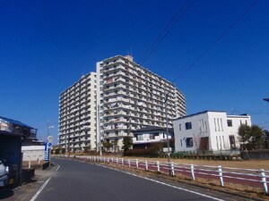 ホーユウパレスA棟外観写真