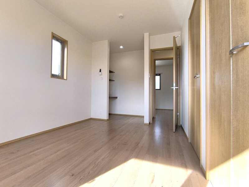 物件内観写真15　(（建築中画像）)