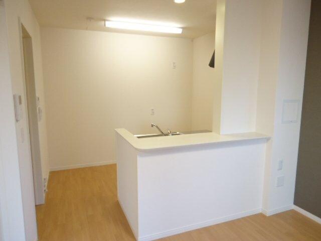 物件内観写真6　(リビング)