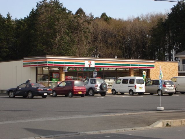 物件内観写真28　(セブンイレブン石岡運動公園前店まで387ｍ)