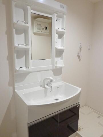 物件内観写真11　(洗面)
